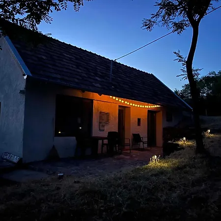 Bazalt Tigris Vendeghaz Prázdninový dům